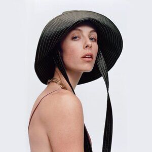 NWT Zara brown faux leather bucket hat with self-tie detail, S